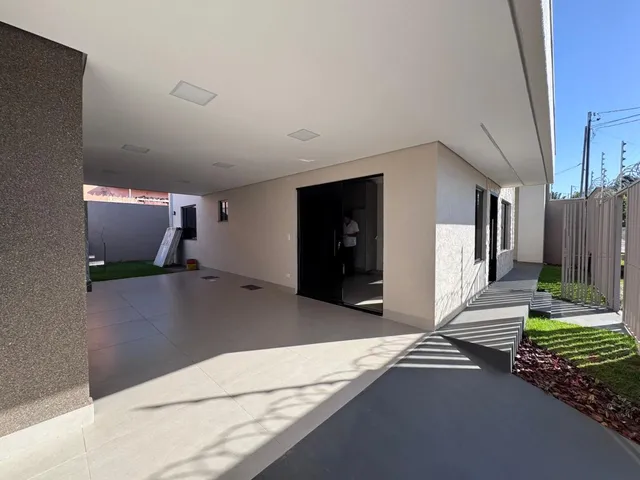 Imagem 2: Casa para Venda em Campo Grande, São Francisco, 3 dormitórios, 1 suíte, 2 banheiros