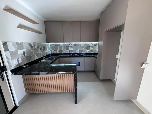 Imagem 3: Casa para Venda em Campo Grande, São Francisco, 3 dormitórios, 1 suíte, 2 banheiros