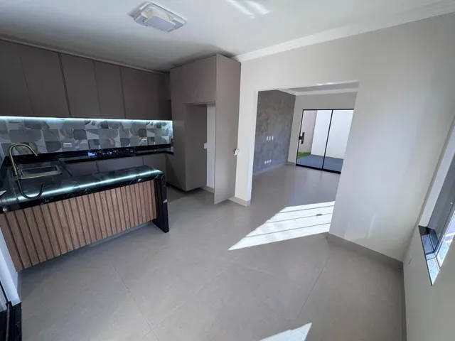 Imagem 6: Casa para Venda em Campo Grande, São Francisco, 3 dormitórios, 1 suíte, 2 banheiros