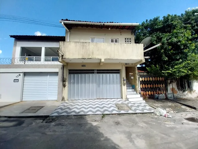 Imagem: O apartamento possui 1 Dormitório, 1 Banheiro, 1 Vaga na