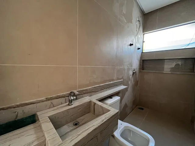Imagem 6: Casa Alto Padrão com Varanda Gourmet e 2 Suítes À Venda no Laranjeiras em Patos de Minas