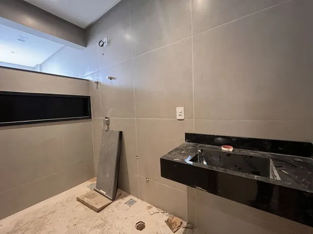 Imagem 4: Casa Alto Padrão com Varanda Gourmet e 2 Suítes À Venda no Laranjeiras em Patos de Minas