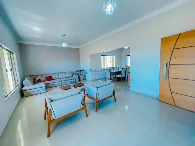 Imagem 2: CASA RESIDENCIAL em ALFENAS - MG, Centro