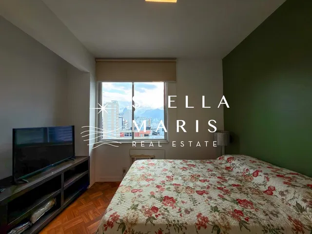 Imagem 6: Ipanema, Apartamento reformado, em andar alto, com 76 m2 e vista para o Morro Dois