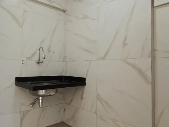 Imagem 14: Apartamento no Edifício Palácio do Rádio com sacada e excelente aproveitamento de