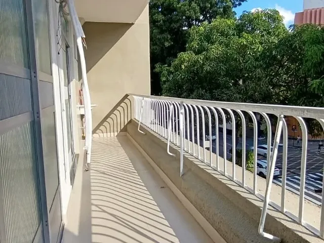 Imagem 8: Apartamento no Edifício Palácio do Rádio com sacada e excelente aproveitamento de