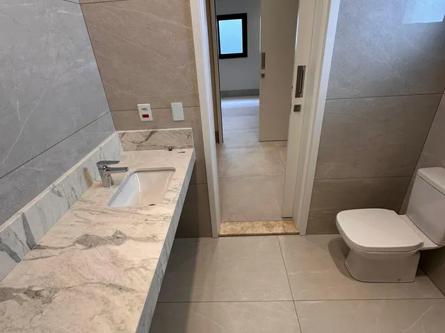 Imagem 11: Casa Térrea à venda no Condomínio Belvedere II Por R$ 1.790.000,00