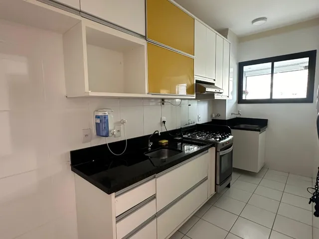 Imagem 11: ALUGO APARTAMENTO GREEN LIFE IMBUI, 2/4SENDO 1 SUÍTE, R$ 3.800,00 INCLUSO TAXAS!!!!!