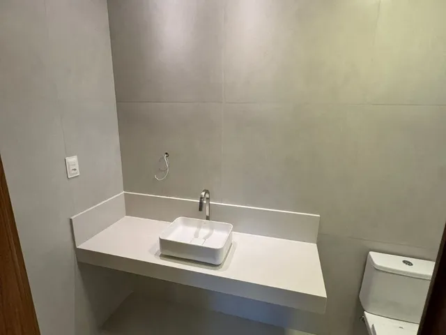 Imagem 4: Vendo excelente casa duplex no Alphaville Litoral Norte 3, 4 suítes, R$ 1.850.000,00