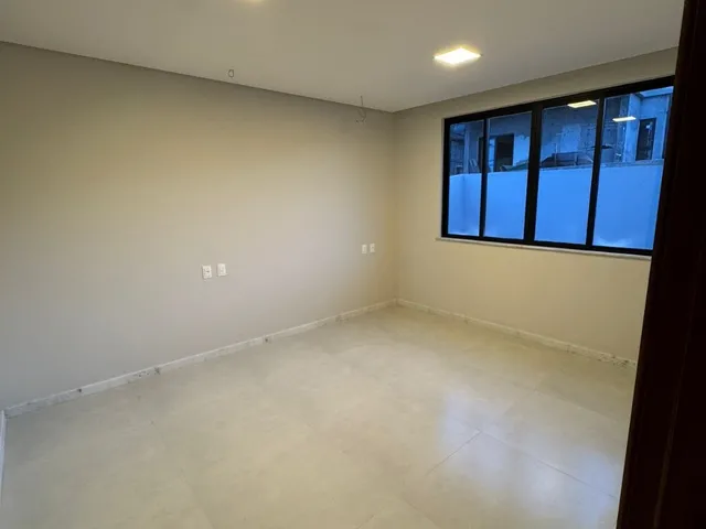 Imagem 6: Vendo excelente casa duplex no Alphaville Litoral Norte 3, 4 suítes, R$ 1.850.000,00