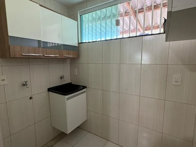 Imagem 8: Alugo casa duplex em Itapuã, 2 suítes, semi-mobiliada, R$ 2.500,00 incluso taxas!!!!