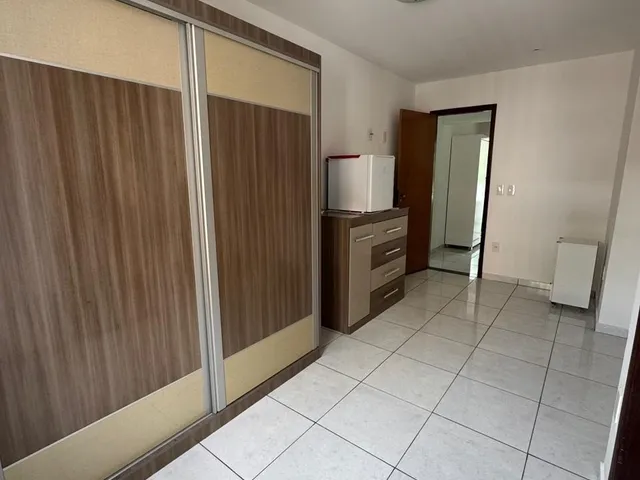 Imagem 3: Alugo casa duplex em Itapuã, 2 suítes, semi-mobiliada, R$ 2.500,00 incluso taxas!!!!