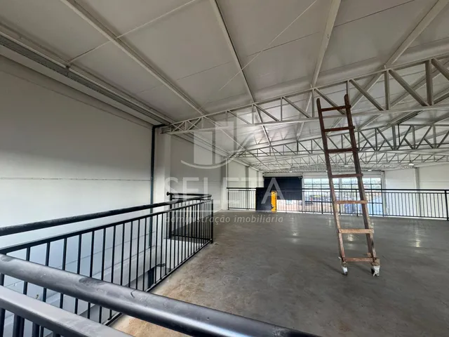 Imagem 2: BARRACÃO NOVO ALTO PADRÃO DISPONÍVEL PARA LOCAÇÃO NO SÃO CRISTÓVÃO