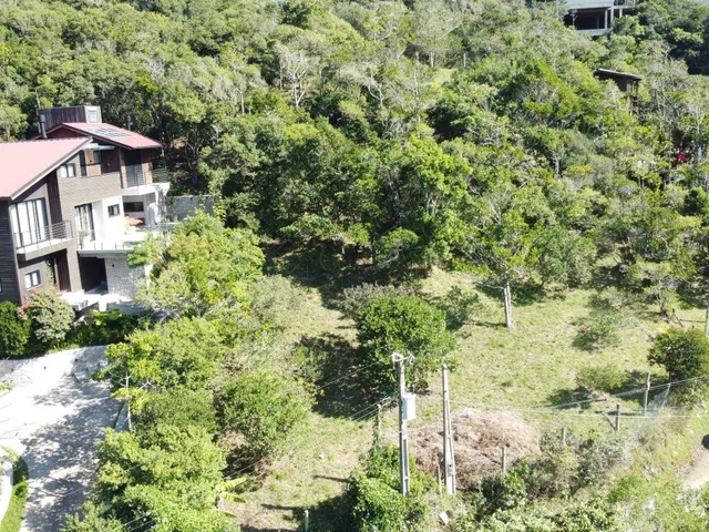 Imagem 13: Terreno com vista para o mar, Garopaba-SC, bairro Silveira, 1.058m² de área pronta para