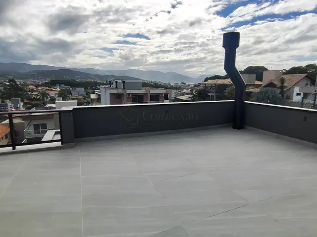 Imagem 2: Imperdível Sobrado novo à Venda em Garopaba - Jardim Panorâmico - 3 suítes, 2 vagas