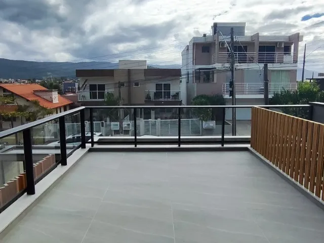 Imagem 4: Imperdível Sobrado novo à Venda em Garopaba - Jardim Panorâmico - 3 suítes, 2 vagas