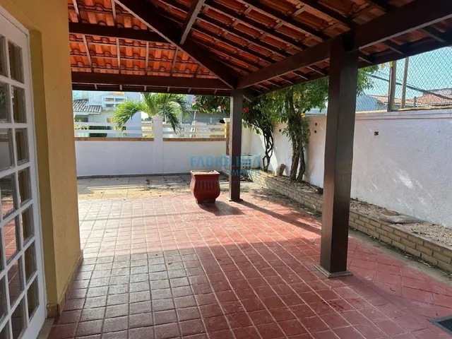Imagem 3: Casa 5 suítes a venda Cond. Flora Ville, Lauro de Freitas