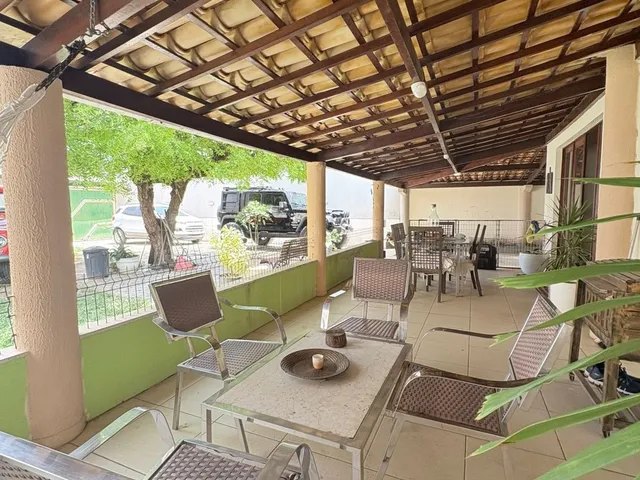 Imagem 1: Viva o sonho da casa própria em Ipitanga! Casa com 3 quartos, 3 suítes e 6 vagas de