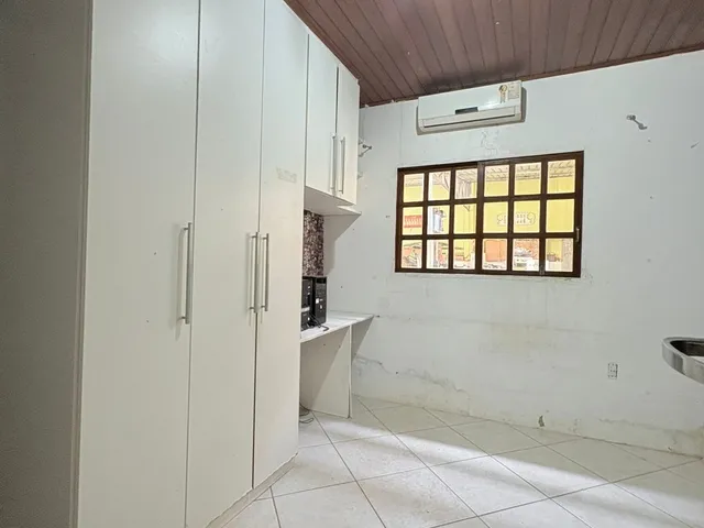 Imagem 16: Viva o sonho da casa própria em Ipitanga! Casa com 3 quartos, 3 suítes e 6 vagas de
