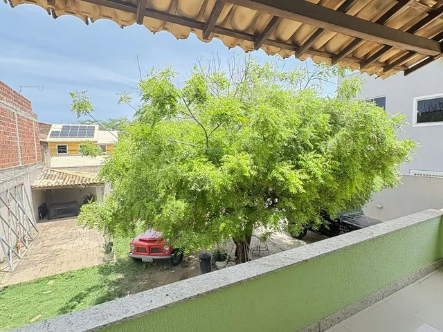 Imagem 4: Viva o sonho da casa própria em Ipitanga! Casa com 3 quartos, 3 suítes e 6 vagas de
