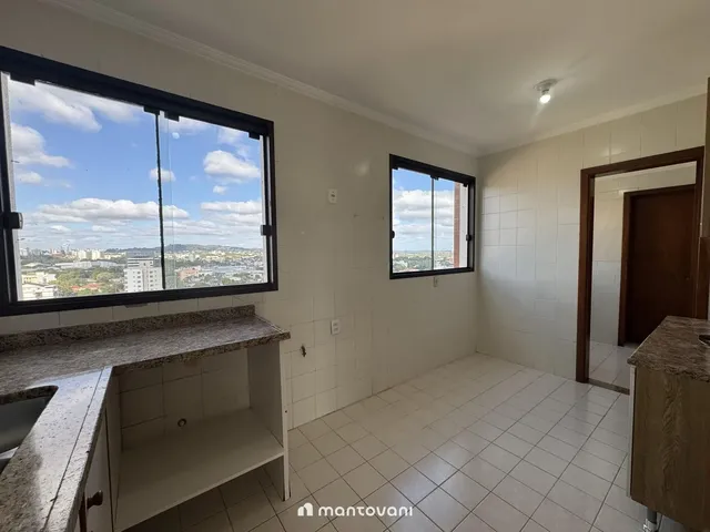 Imagem 14: Apartamento 3 dormitórios com hidro + dependência próx. Oktober