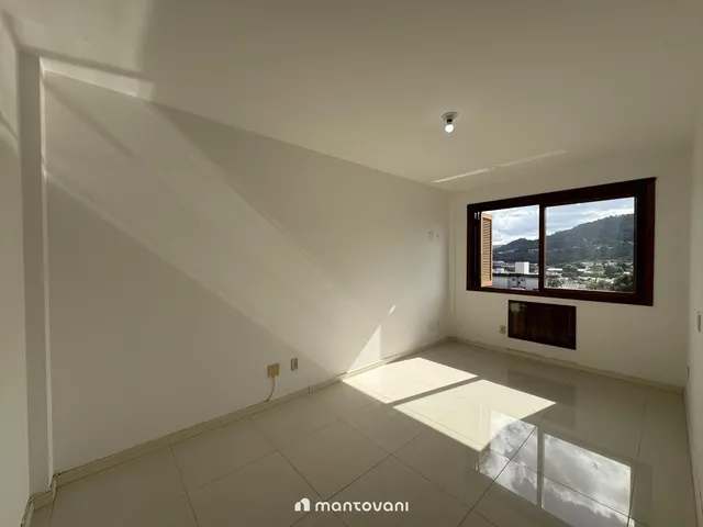 Imagem 8: Apartamento 3 dormitórios com hidro + dependência próx. Oktober