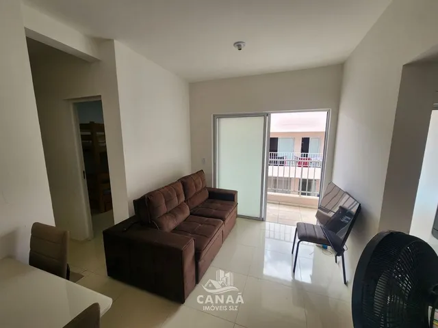 Imagem: O apartamento possui 2 Dormitórios, 1 Suíte, 2 Banheiros