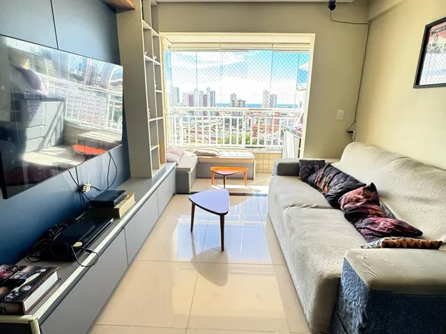 Imagem: O apartamento possui 3 Dormitórios, 1 Suíte, 2 Banheiros