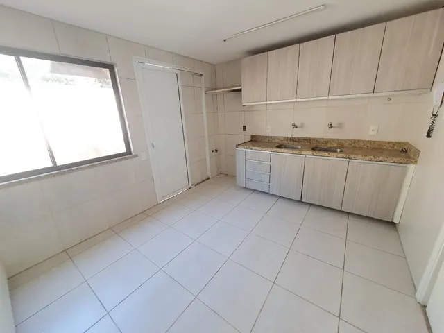 Imagem 6: Casa de Canto no Condomínio Sunlight | 4 Qts (3 Suítes