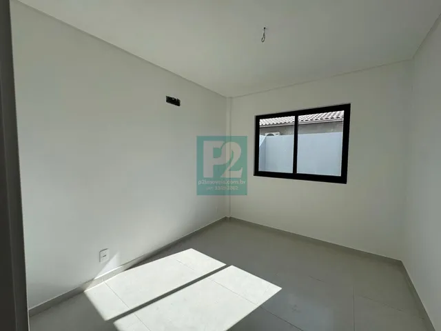 Imagem 5: Casa Nova com 3 Dormitórios e Excelente Padrão de Acabamento Em Bombas - Bombinhas/SC