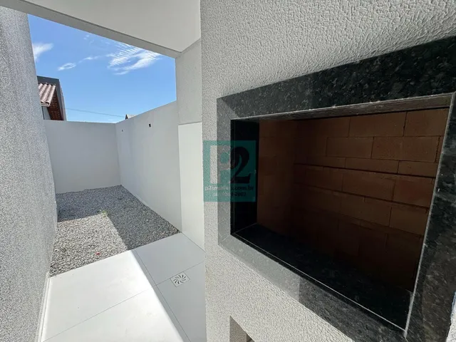 Imagem 2: Casa Nova com 3 Dormitórios e Excelente Padrão de Acabamento Em Bombas - Bombinhas/SC