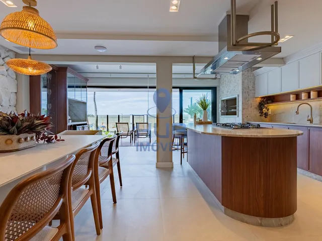 Imagem 15: Casa com 4 dormitórios à venda sendo 4 suítes, 180.0 m² por - R$ 15.400.000,00