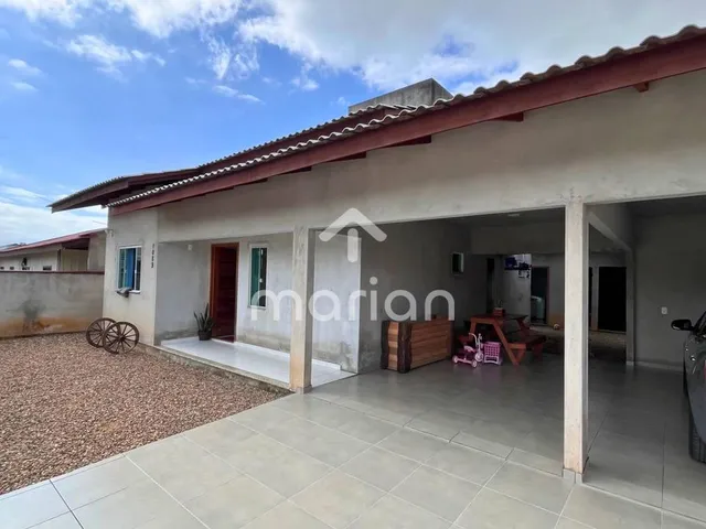 Imagem: Casa com 2 quartos 1 suíte à venda em