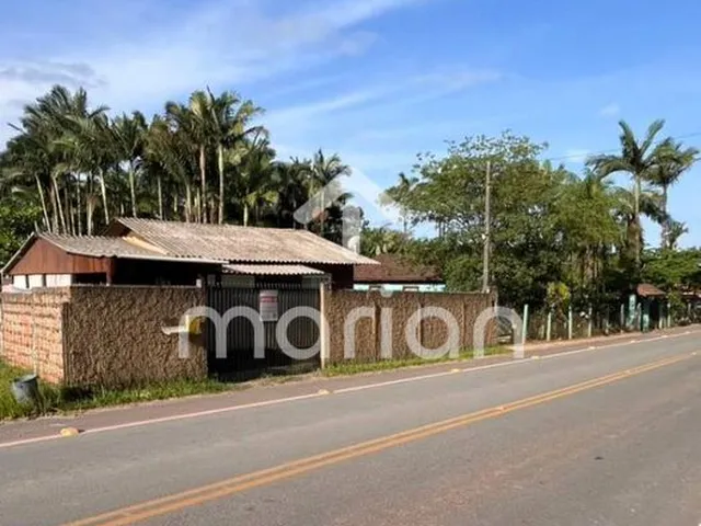 Imagem: Terreno com Casa À Venda no Bairro Lagoa