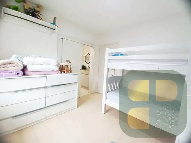 Imagem 4: Casa com 167m2, mobiliada, com 3 Suítes e duas Demi Suítes à 150m do mar terreno e
