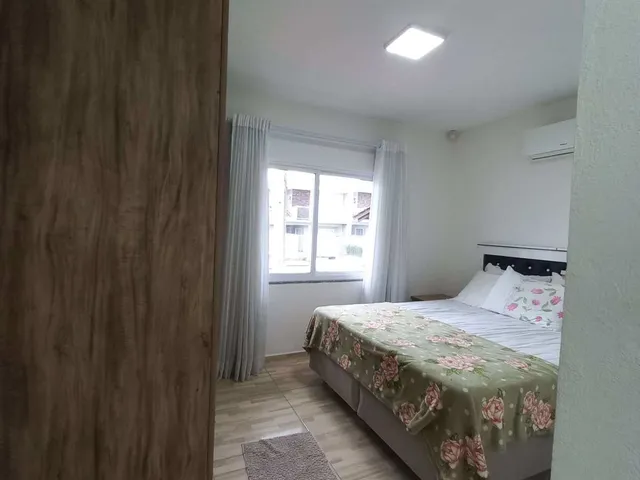 Imagem 13: Casa com 167m2, mobiliada, com 3 Suítes e duas Demi Suítes à 150m do mar terreno e