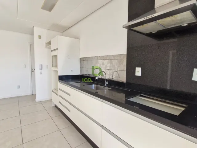 Imagem 6: Apartamento 02 dormitórios com sacada em Areias São José SC