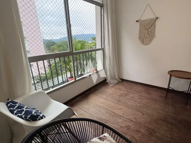Imagem: Apartamento à venda frente mar no Embaré!