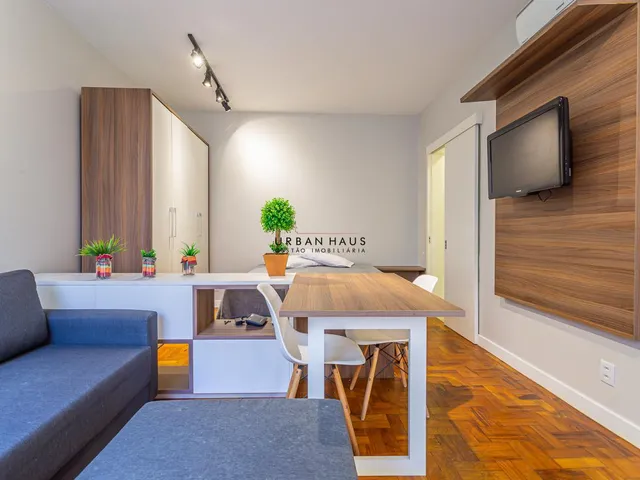 Imagem 2: Apartamento Mobiliado com 33m² em Floresta - Porto Alegre