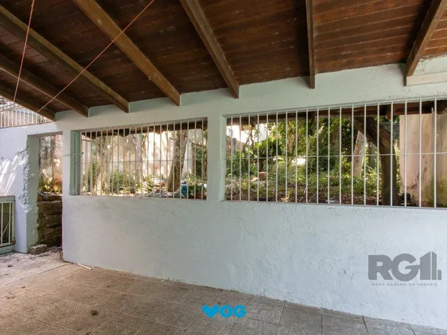 Imagem 14: Casa de 4 dormitórios, 1 suíte, 4 vagas, no bairro Tristeza!
