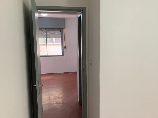 Imagem 8: 01 dormitório, na João Alfredo, Cidade Baixa, com 36 m2, 01 lance de escada