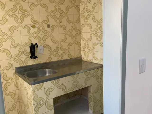 Imagem 14: 01 dormitório, na João Alfredo, Cidade Baixa, com 36 m2, 01 lance de escada