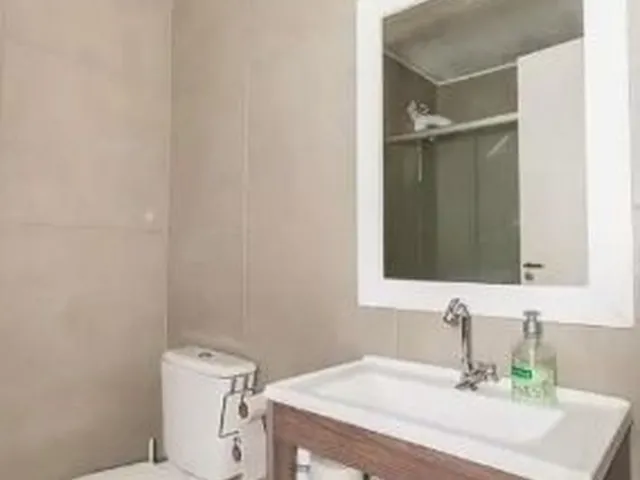 Imagem 10: Apartamento 03 dormitórios com suíte no bairro Bom fim em Porto Alegre/RS
