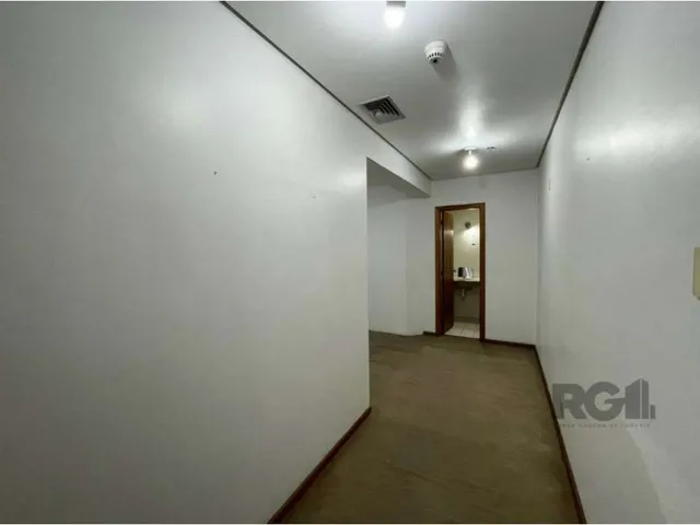 Imagem 4: Sala comercial com 37m2