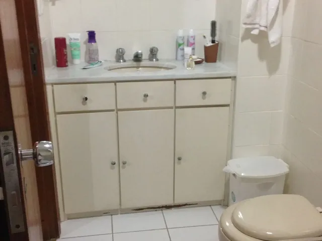 Imagem 14: 3 dormitórios com vaga, na rua, Vicente da Fontoura - Rio Branco