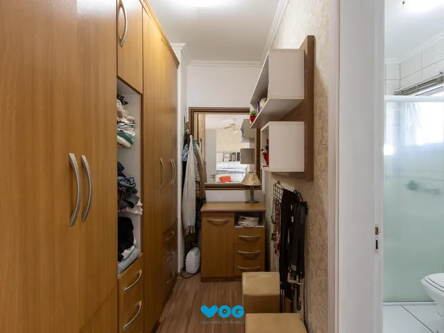 Imagem 5: Casa com 3 dormitórios, suíte com closet e piscina no Condomínio Cinque Terre