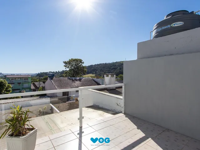 Imagem 7: Casa com 3 dormitórios, suíte com closet e piscina no Condomínio Cinque Terre
