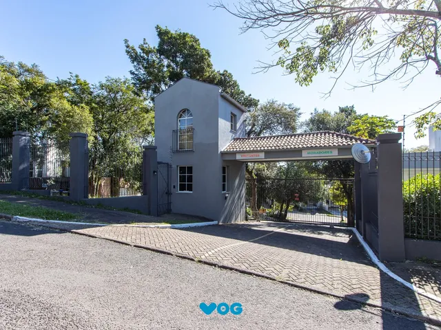 Imagem 15: Casa com 3 dormitórios, suíte com closet e piscina no Condomínio Cinque Terre