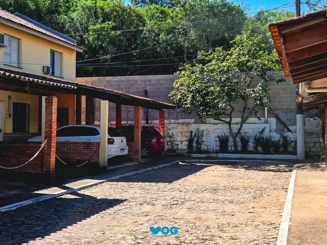 Imagem 12: A VENDA, SOBRADO EM CONDOMÍNIO, NA AV. ATILIO SUPERTI 600. *NÃO ACEITA FINANCIA