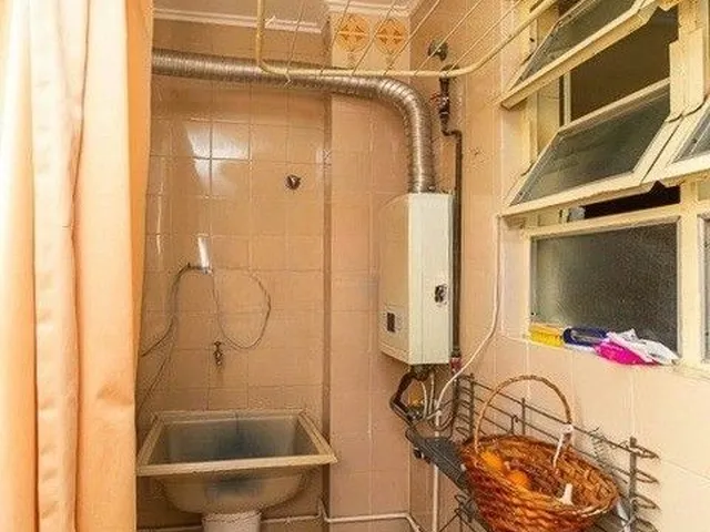 Imagem 6: Formidável apartamento com 3 dormitórios (2 deles são suíte), peças amplas e bem